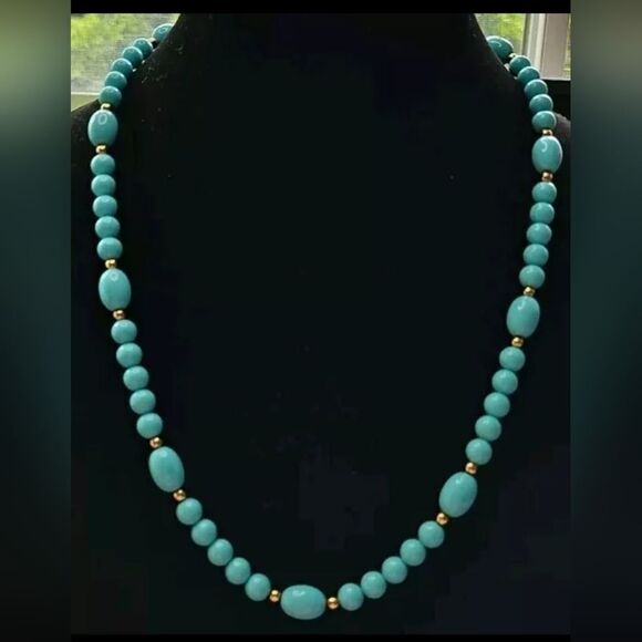 Avon Jewelry - Avon 1983 Turquoise Impressions Necklace Simulated Turquoise Gold Accents Vtg